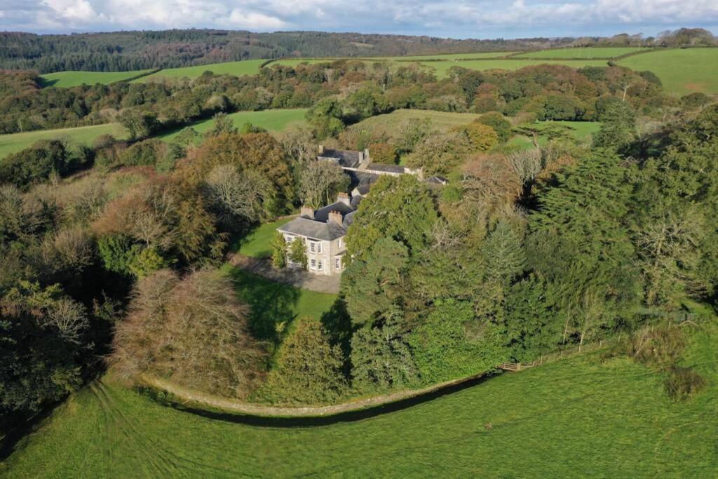 The Manor House At Boconnion Villa Bodmin Exterior foto