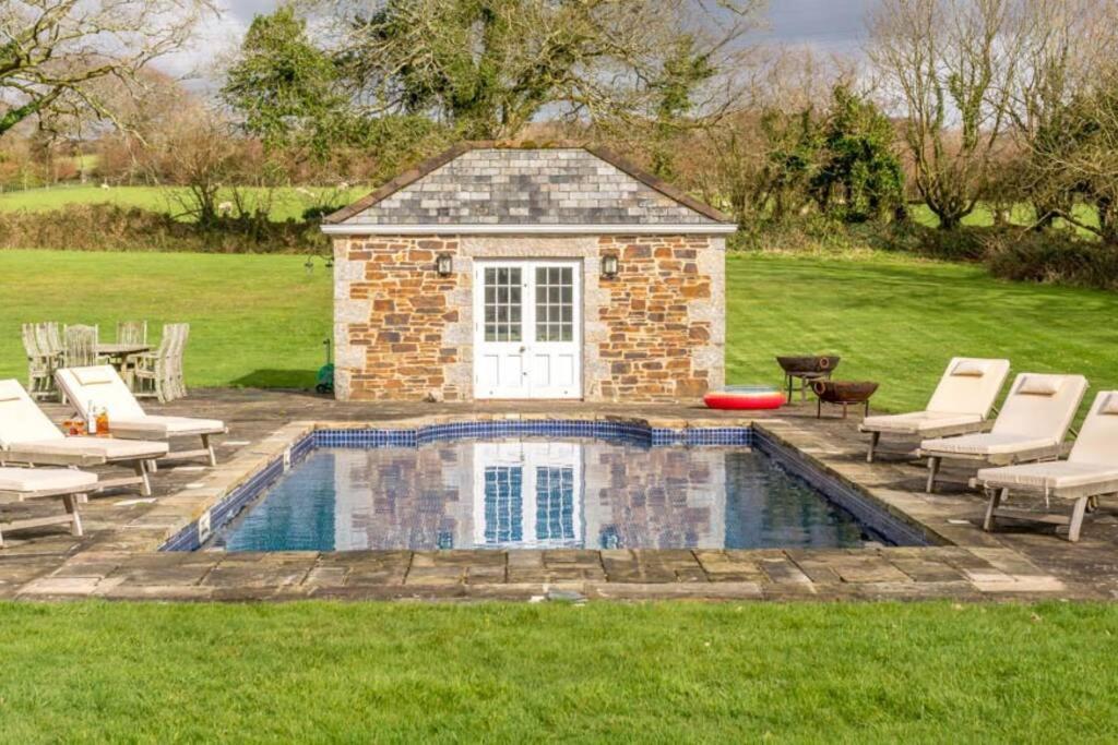 The Manor House At Boconnion Villa Bodmin Exterior foto
