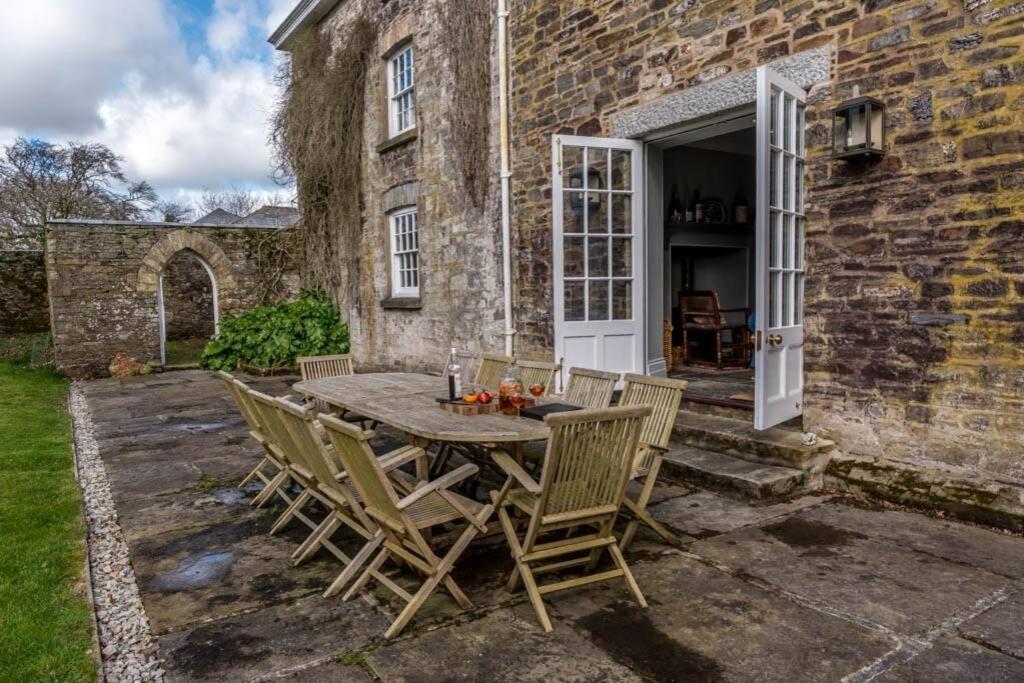 The Manor House At Boconnion Villa Bodmin Exterior foto